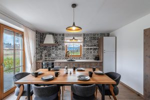Domacija vrski - apartma jedilnica